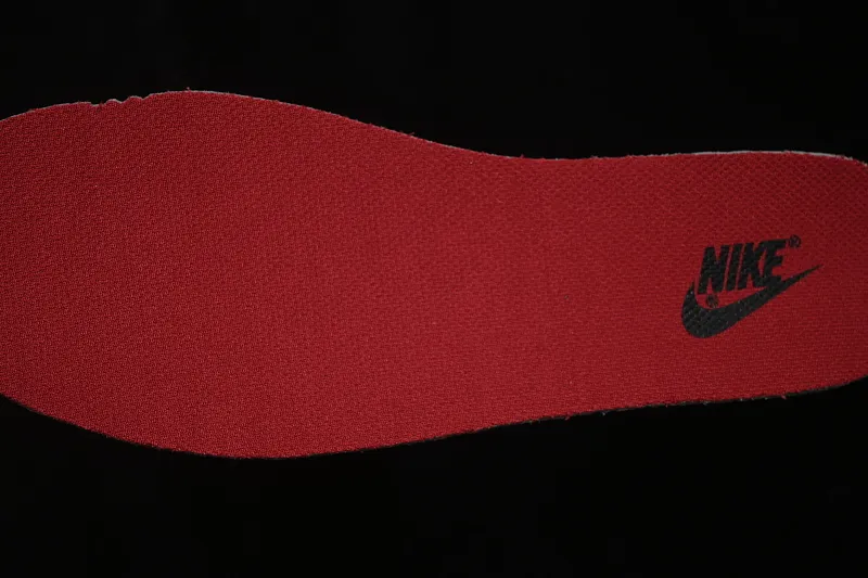 All categories Nk SB Dunk Series Nk SB Dunk Low High-end customized low-top sneakers Nike SB Dunk Low white and red low-top casual sneakers IB6399-004